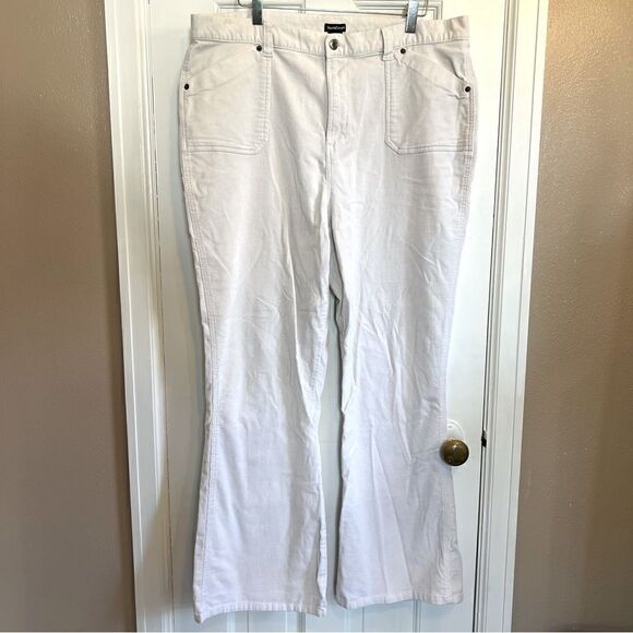 NorthCrest * Women's Size 18 White Corduroy Pants - Picture 1 of 8